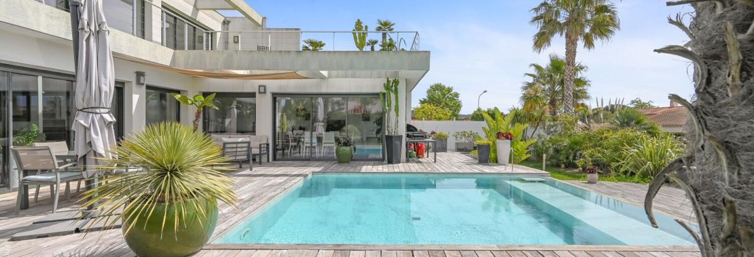 Maison 5 Pièces 250 m² à vendre à Sanary-sur-Mer (83110)