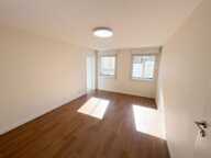 Appartement À Vendre — photo 2