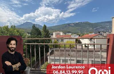 Appartement T3 de 59 m² avec balcon et cave — photo du bien