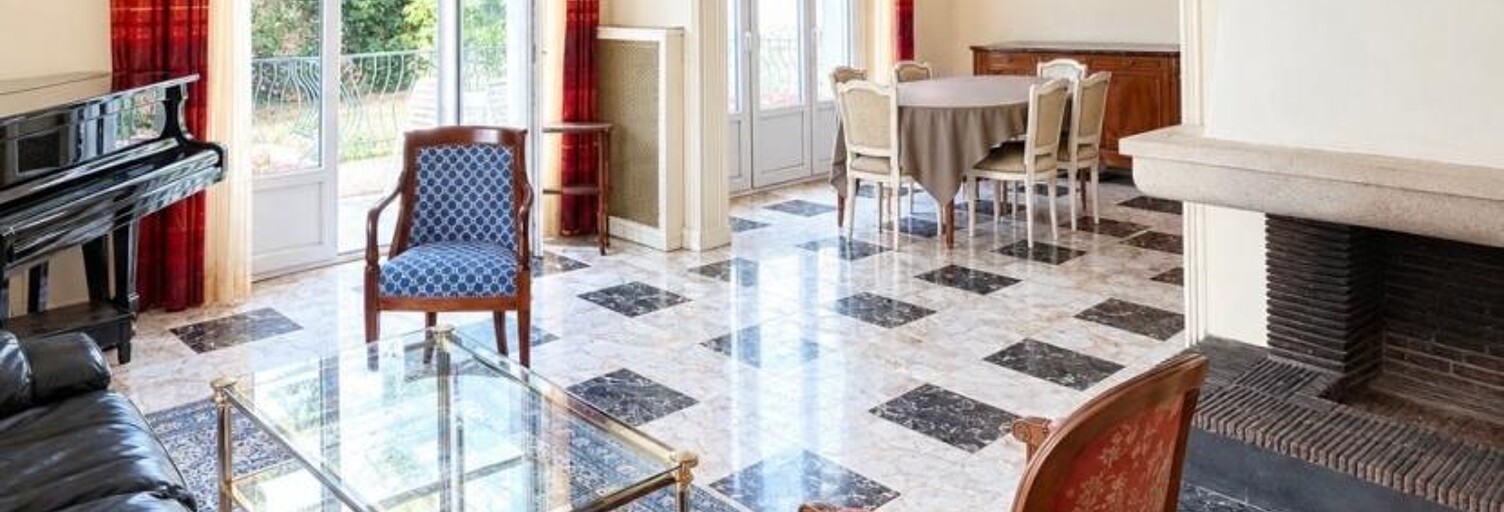 Maison 10 Pièces 240 m² à vendre à Saint-Dizier (52100)