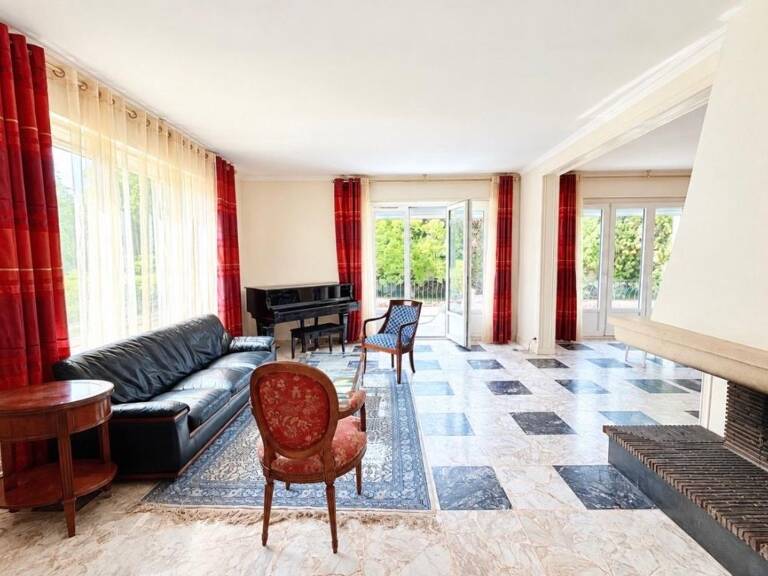 Maison À Vendre — photo 1