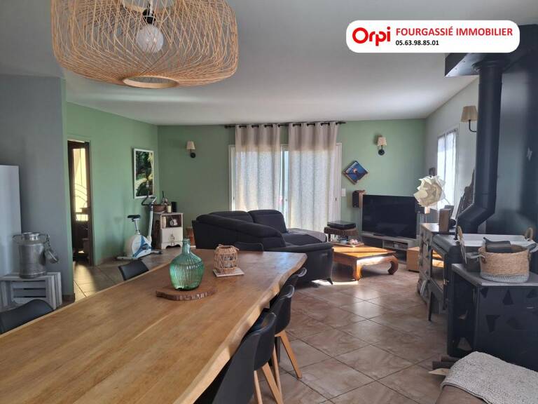 AIGUEFONDE MAISON DE PLAIND-PIED SUR SOUS-SOL COMPLET ET JARDIN — photo 1