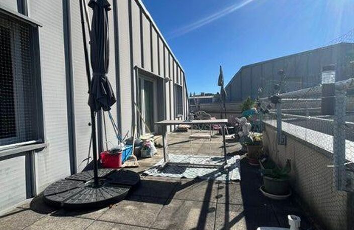 INVESTISSEUR – T3 68 m² avec terrasse de 40 m² – Dernier étage – Locataire en place — photo 2