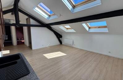 REIMS proche centre, à 2 pas de la gare: appartement type 3 type loft, séjour, 2 chambres — photo du bien