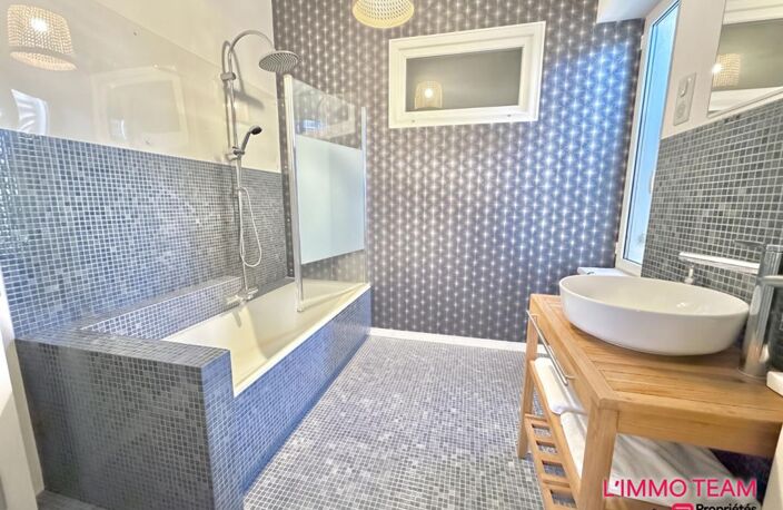 CAHORS - Propriété d'exception avec piscine sur 6000m² — photo 2