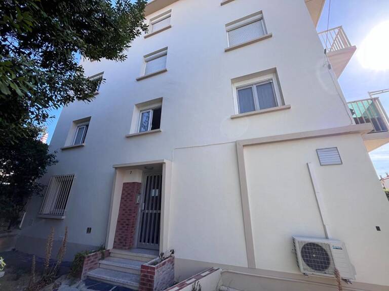 Magnifique appartement de 60 m² de type T3 au 1 er étage avec balcon, cave et place de parking en garage fermé — photo 1