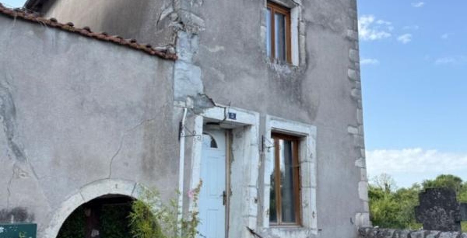 Maison à rénover 3 pièces, 2 ou 3 chambres à Sexey-aux-Forges — photo 1