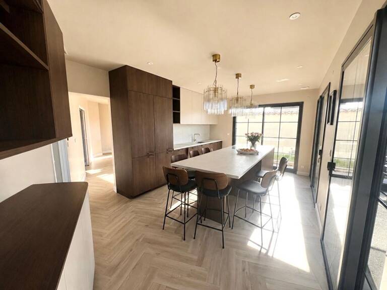 Maison d'architecte contemporaine avec piscine - Saint Just Saint Rambert — photo 1