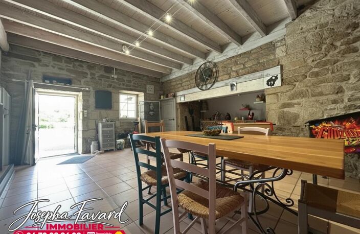 MAISON  112m² AVEC MARE NATURELLE . Massif des Monédières 19170 — photo 4