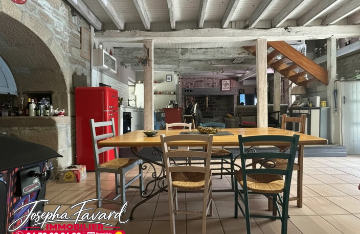 MAISON  112m² AVEC MARE NATURELLE . Massif des Monédières 19170 — photo 5
