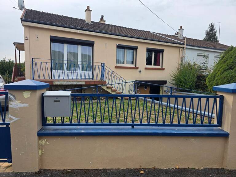 Maison Hirson 4 pièce(s) 74 m2 — photo 1