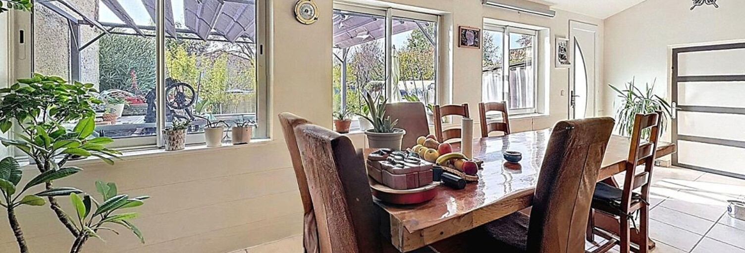 Maison 5 Pièces 110 m² à vendre à Villelaure (84530)