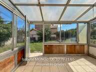 Perignat Les Sarlieve : Maison F4 avec jardin, terrasse et près de 90 m² de dépendances — photo 2