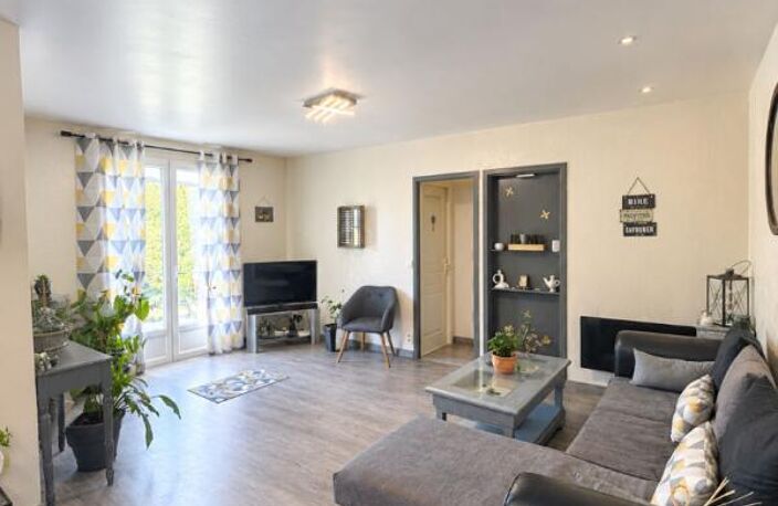 Maison de plain-pied de 90 m²  3 chambres  terrain de 4 715 m² avec verger — photo 4