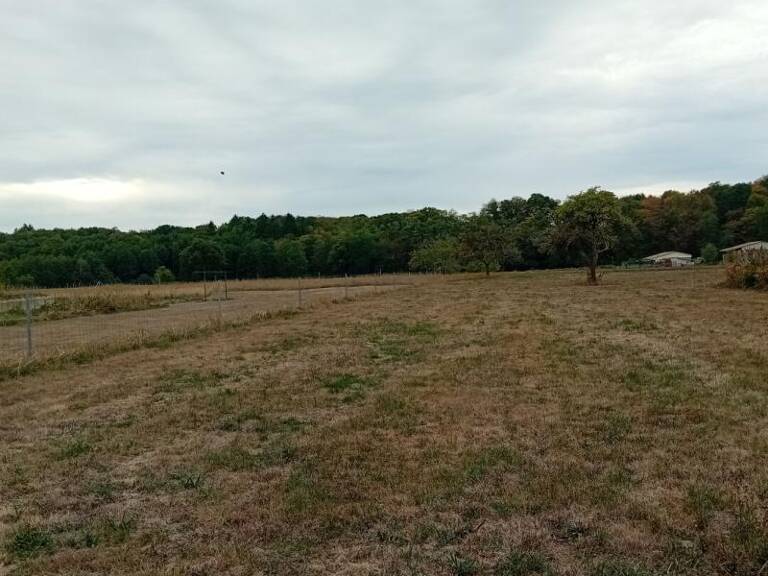 Terrain Lachapelle Sous Chaux 2280 m2 — photo 1