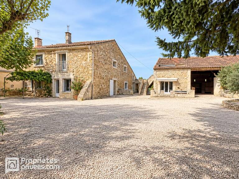 Mas en pierres de 216 m² avec 5 chambres - 3 dépendances aménagées - 1 grange de 106 m² - 1 atelier de 46 m² à ORANGE OUEST - 485 000 — photo 1