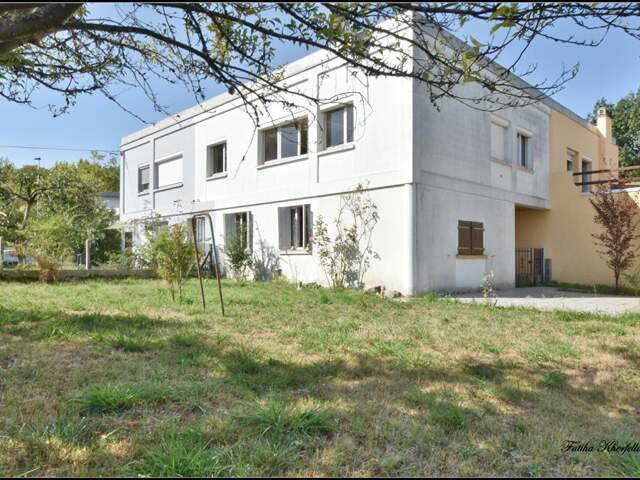 BEAU POTENTIEL ! MAISON 4 CHAMBRES AVEC JARDIN ET ATELIER — photo du bien