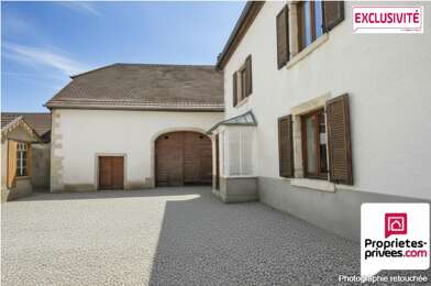Maison 9 pièces 90000 €