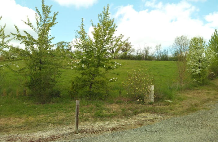 Terrain constructible Ceran(32500)2524m² — photo 2