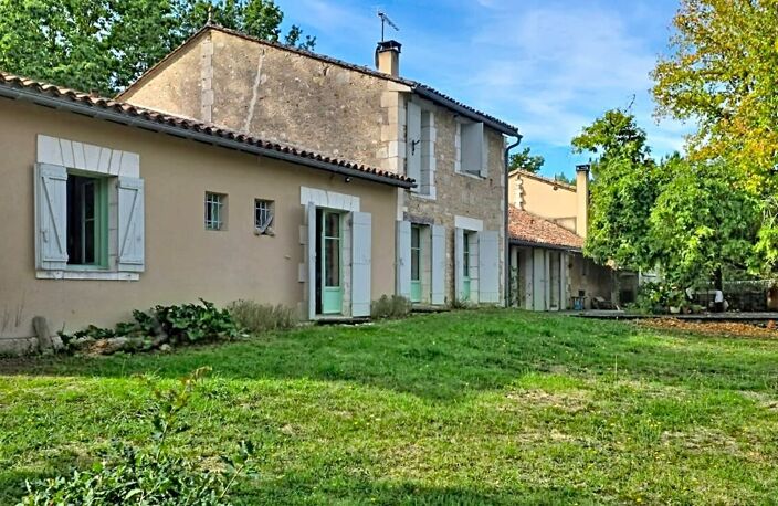 Propriété en pierre de 280 m², sur un beau terrain de 1.3ha — photo 2