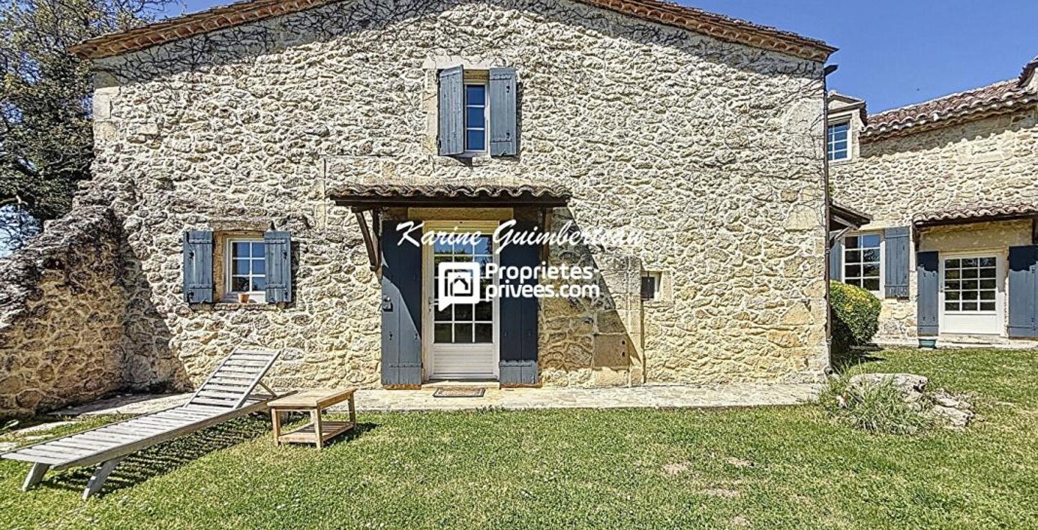Maison de campagne avec vue dominante + piscine + gîte — photo 1