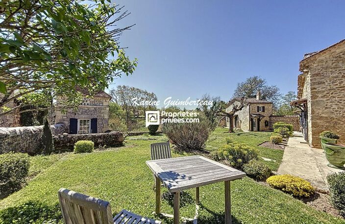 Maison de campagne avec vue dominante + piscine + gîte — photo 4