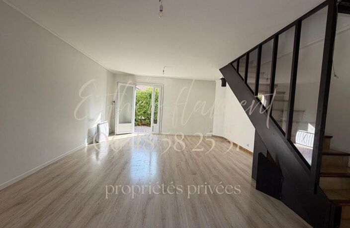 BAGARD MAISON INDIVIDUELLE 4 CHAMBRES TERRAIN 700 M² — photo 3