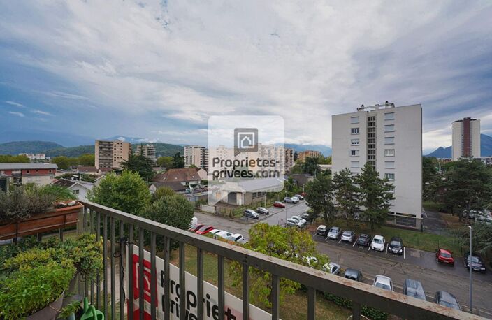 ECHIROLLES T4 de 68m2 + Cave — photo 3