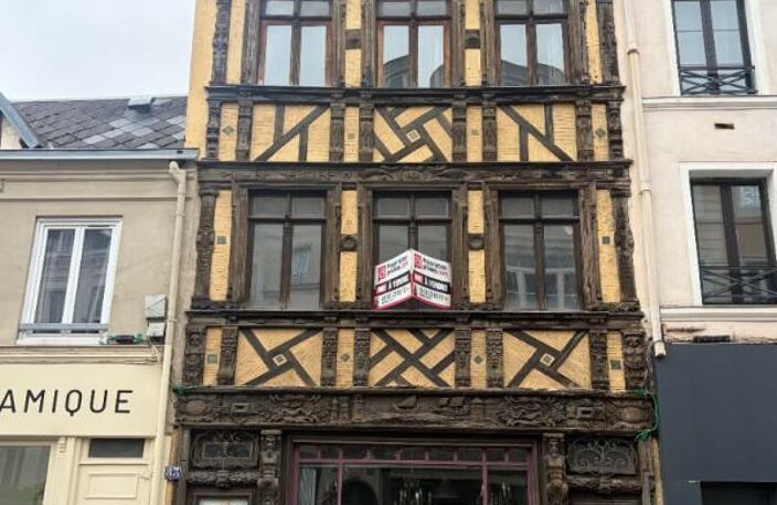 ROUEN IMMEUBLE DE CARACTÈRE À FORT POTENTIEL — photo 2