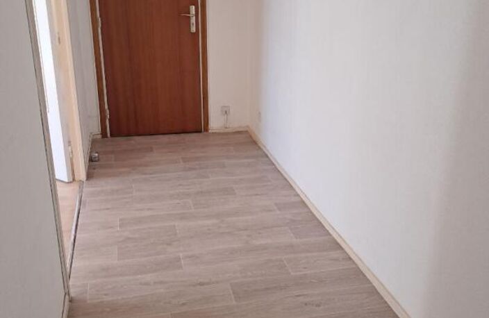 Appartement 80 m2 à Vesoul à 75 000 euros — photo 3