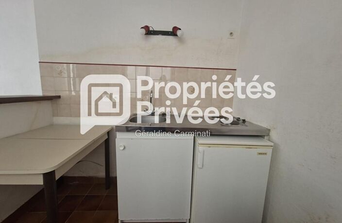 EXCLUSIVITE - A VENDRE  37000 TOURS CENTRE  Studio 27m2 — photo 4