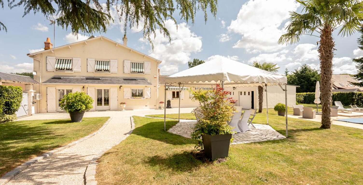 LIEUX UNIQUES ® - PROPRIÉTÉS PRIVÉES PROPOSE MAISON DE 118 M² SUR UN TERRAIN DE 2661 M² PROXIMITÉ C0NTRES — photo 1