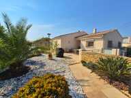 VILLA LE BRUSC- PROCHE PORT A PIED — photo 3