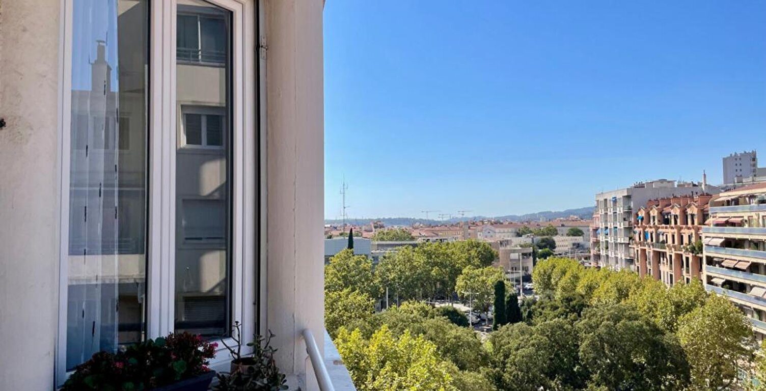 Belle Opportunité - Grand Appartement F3 - Toulon (83000) — photo 1