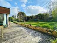 Maison contemporaine avec grand terrain — photo 2