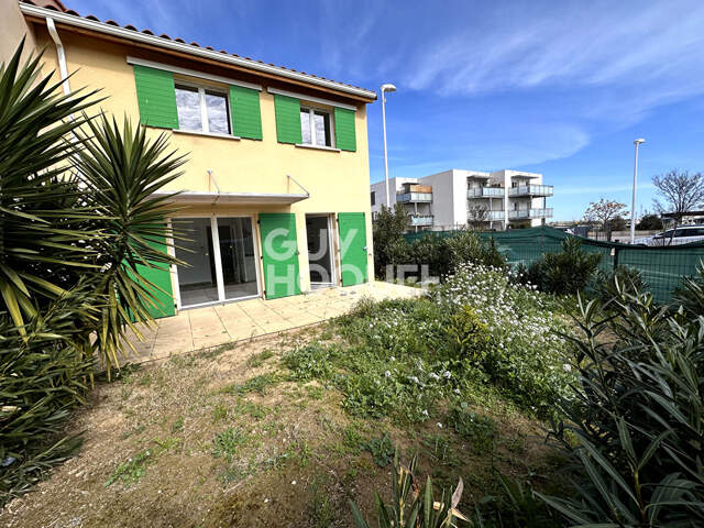 Porte d'Espagne Maison F4 de 81 m² en 3 faces avec garage et parking — photo du bien