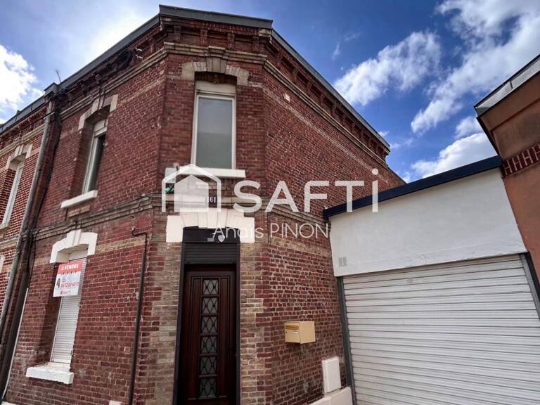 Maison de ville à rénover - T5 de 97m² - garage - jardin - cave — photo 1