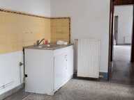Maison de ville à rénover - T5 de 97m² - garage - jardin - cave — photo 4