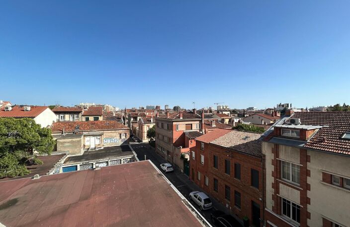 Location appartement 3 pièces 53 m² à Toulouse (31000) — photo 3