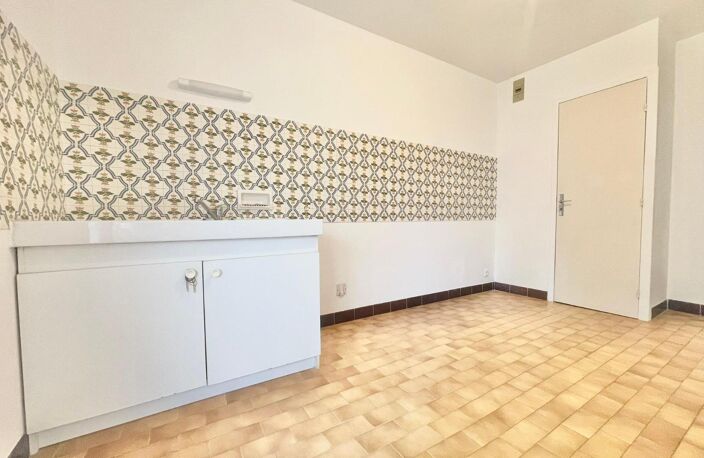 Location appartement 3 pièces 83 m² à Valence (26000) — photo 5