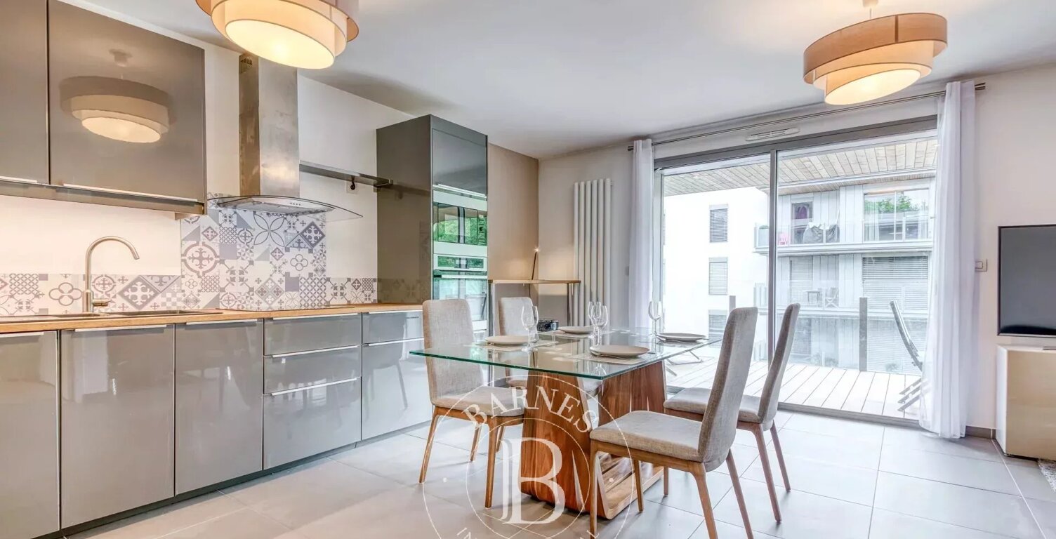 Lyon 5 - Debrousse - Appartement meublé de 69,34 m² - 2 chambres - Terrasse - Garage — photo 1