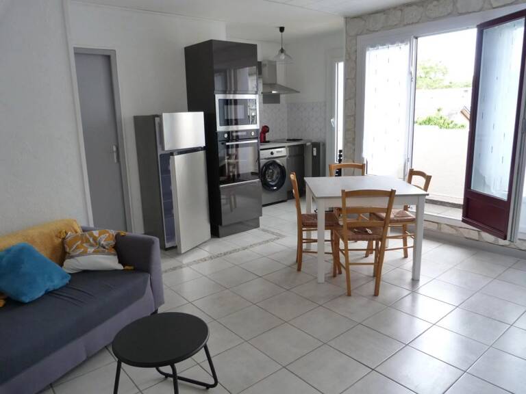 VIERZON Centre Ville - Appartement Meublé T.2 - 1 chambre — photo 1