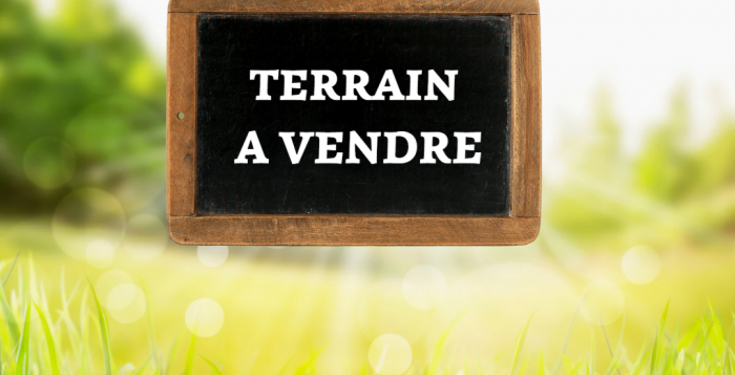 Terrain Constructible de 830 m² — photo 1