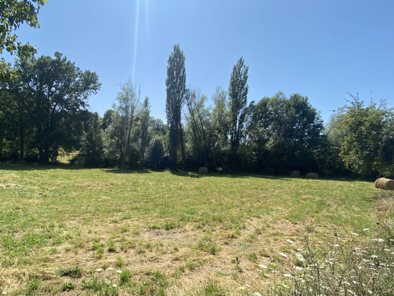 Terrain constructible de 520 m²  — photo 1