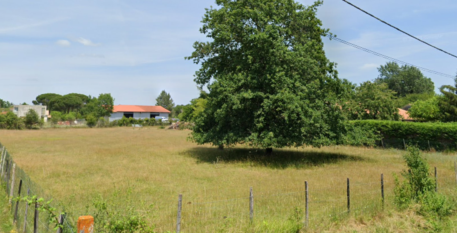 Terrain viabilisé — photo 1
