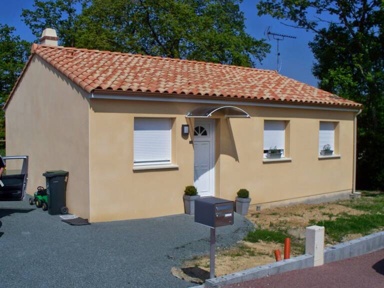Maison+terrain entièrement cloturé — photo 1