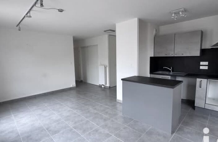 Maison 4 chambres avec garage  — photo 2