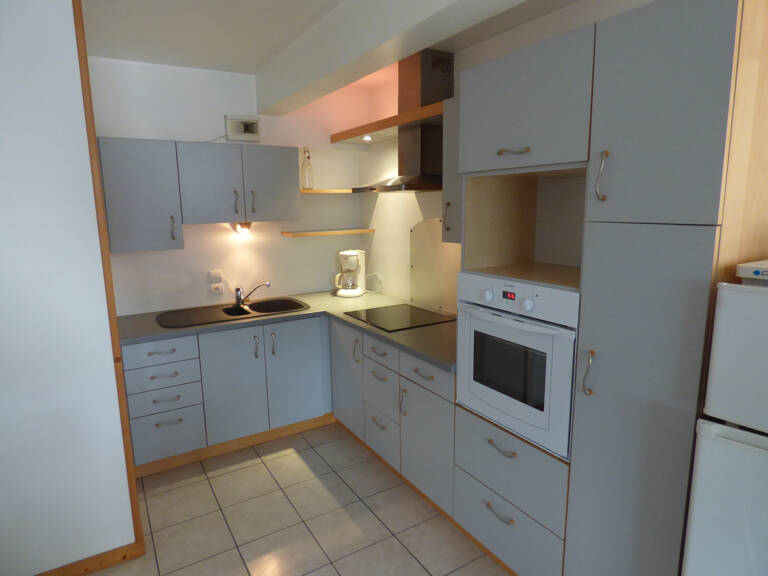 Centre Village — photo 1
