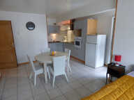 Centre Village — photo 2