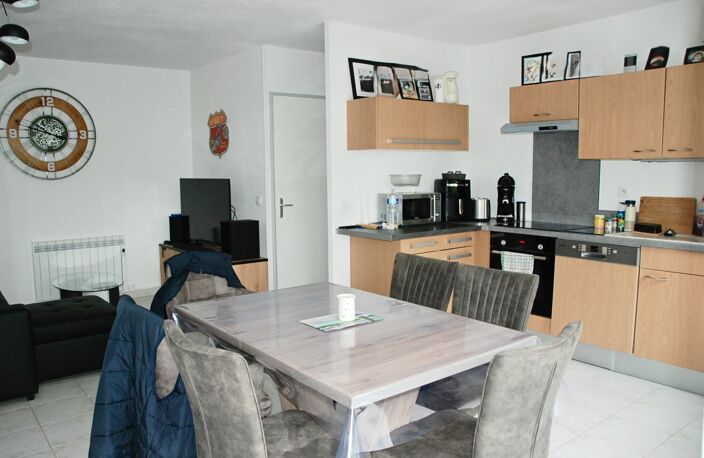 Appartement en très bon état à vendre proche commerces — photo 2